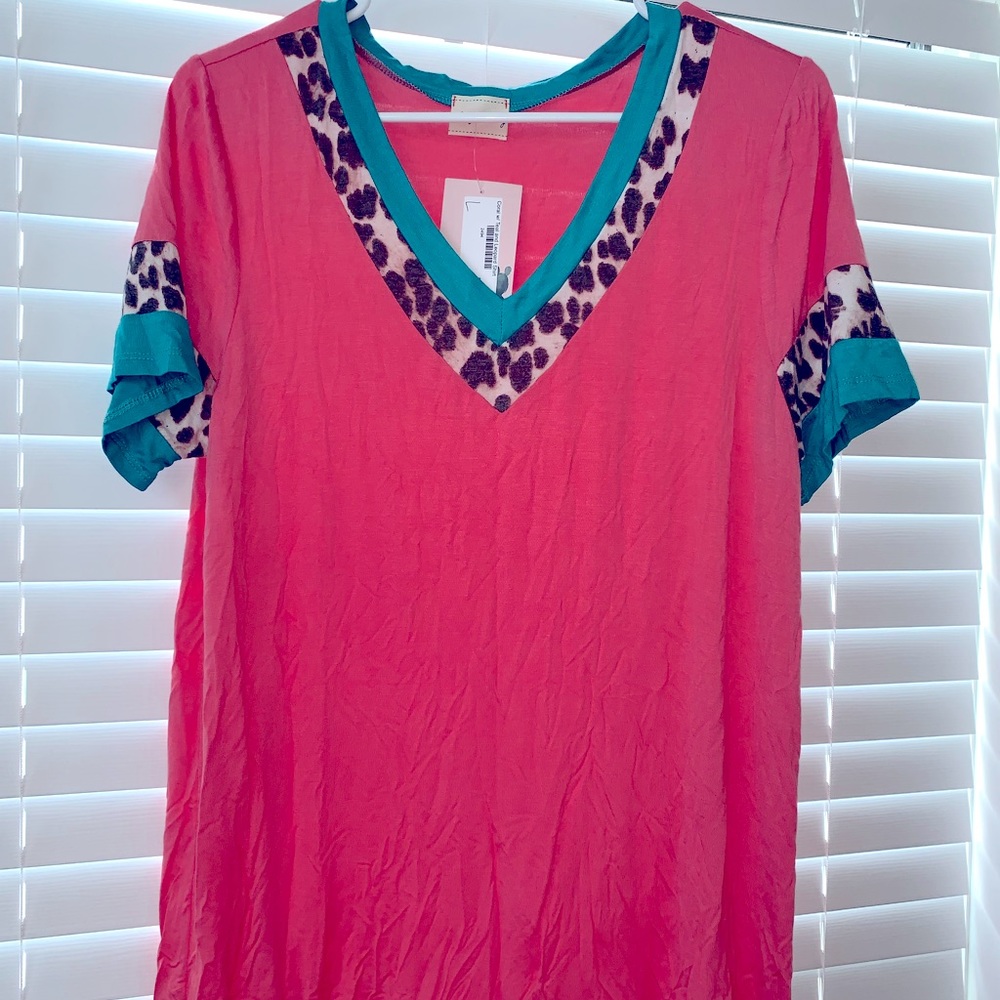 Women’s shirt NWT size large